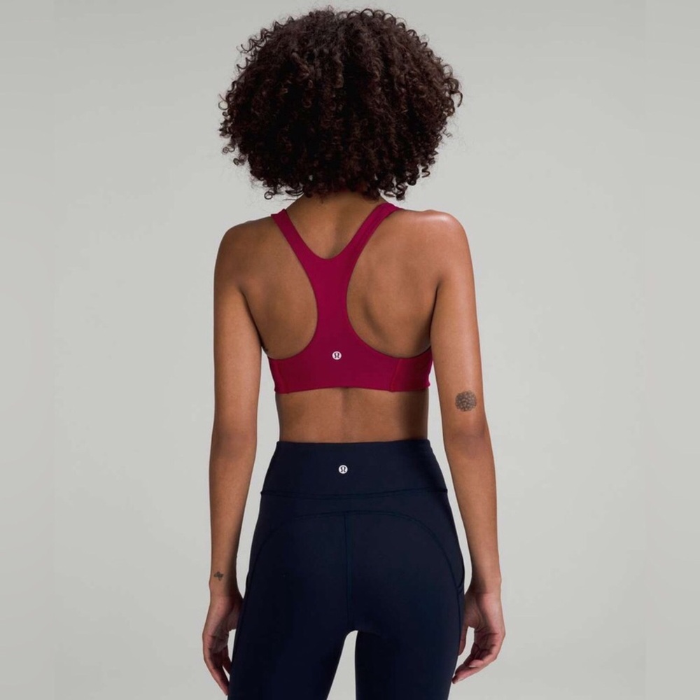 🌼Lululemon Wunder Train Bra *Medium Support, C/D Cup
Pomegranate fuschia pink 6